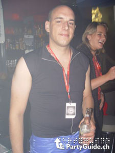 18072003040_partyguide