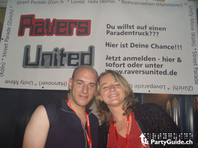 18072003154_partyguide